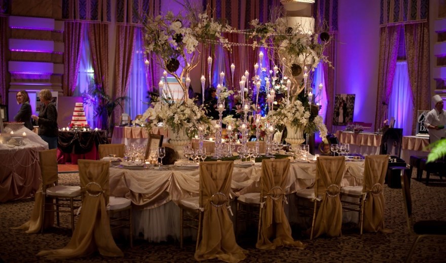 elegant table at the grain exchange wedding venue